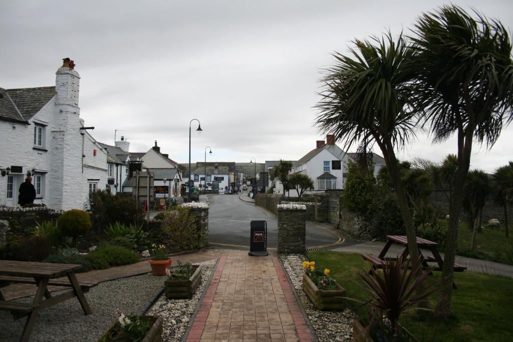 The Wootons Inn Tintagel Exteriör bild