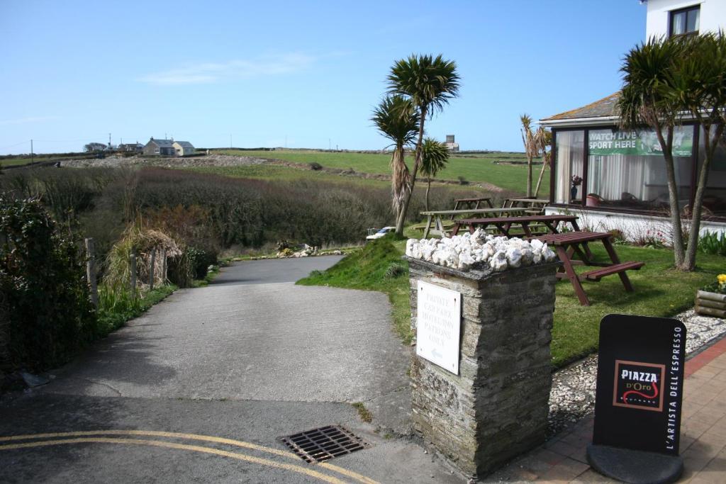 The Wootons Inn Tintagel Exteriör bild